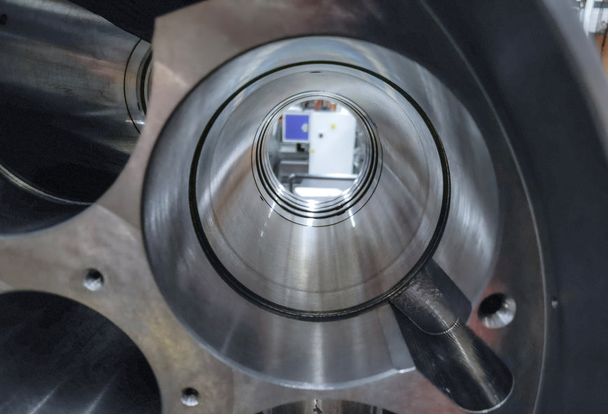 A multi-stage fine boring tool for the highest precision Shorter machining times and better surfaces